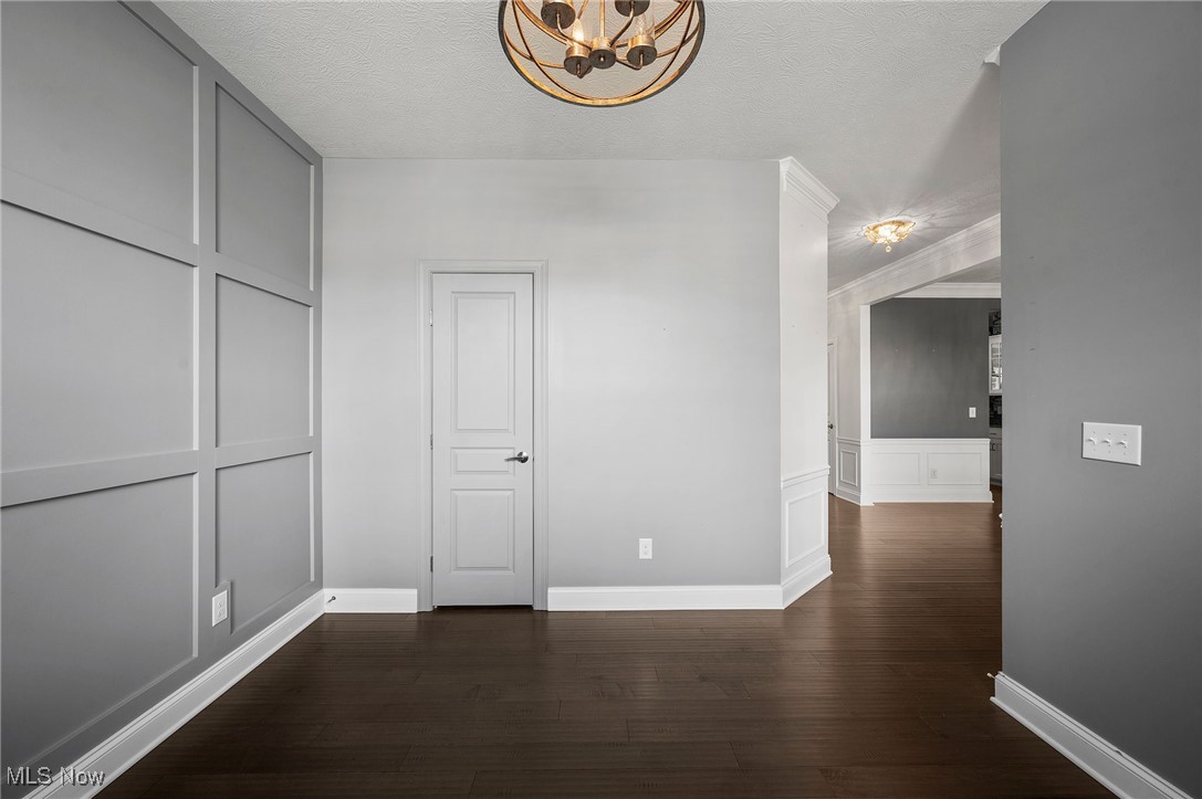 Clubside Manor Condo Ph 35 - Residential