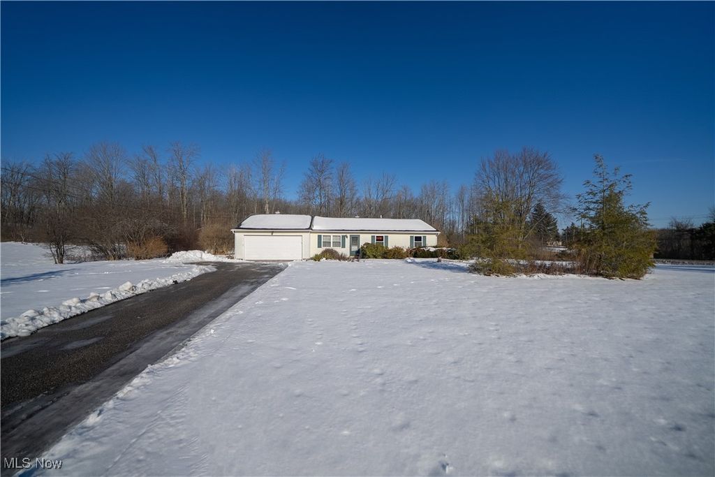 Photo of 11702 Clark Road, Chardon, OH 44024 (MLS # 5176697)