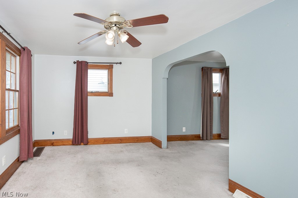 Conger-Helper Realty Companys - Residential