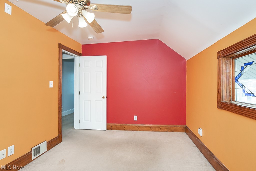 Conger-Helper Realty Companys - Residential