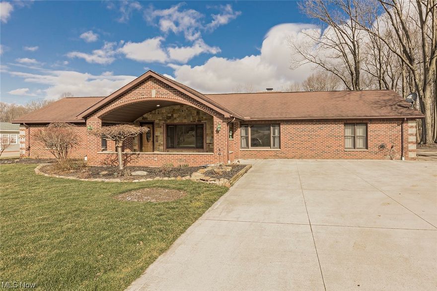 A brick beauty in Bainbridge awaits a new owner!  This custom ranch style home is loaded with so many options for living space. The execptional features include TWO FULL KITCHENS - a "true" in-law suite complete with full kitchen, master bed & bath, vaulted ceiling family room and sliding doors to the patio.  Main level living at it's finest!  Overall - there is a total of 4 bedrooms, 3 full baths and 2 full kitchens.  There is natural light and vaulted ceilings at every turn.  This is one you must see to appreciate the professional finishes inside and out.  When the seasonal landscaping blooms you will be delighted! The property is situated in the award winning Kenston School District, on a quiet, dead end, cul-de-sac street near access to highways, shopping, dining and more!