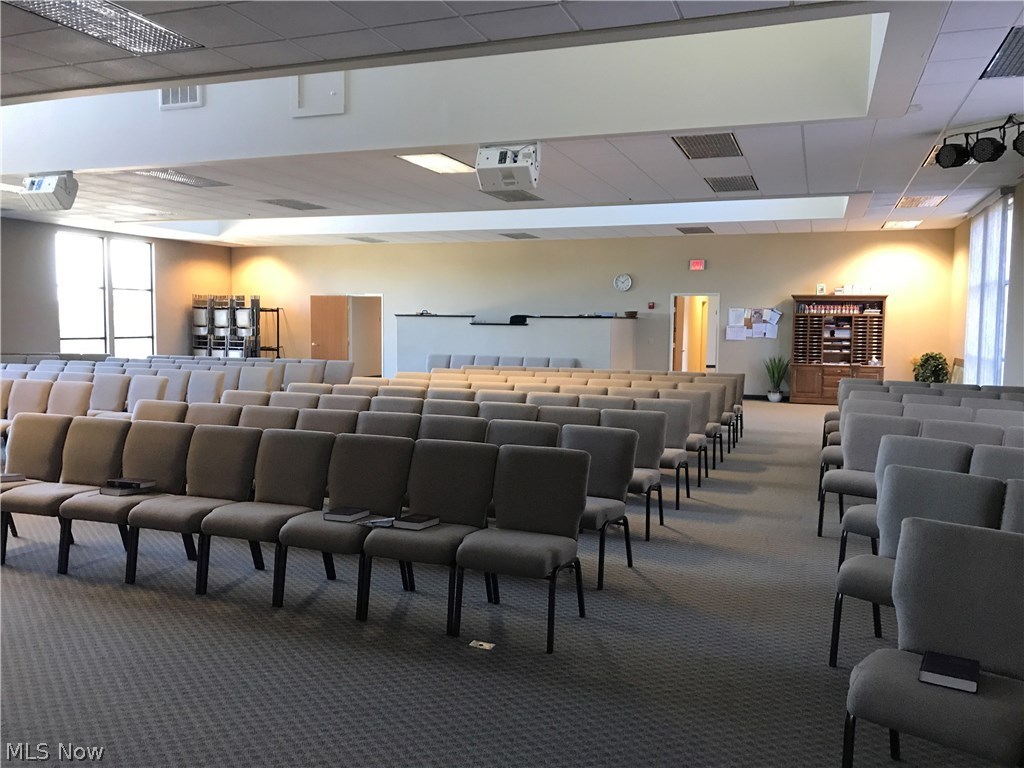 East Holmes Indust Park - Commercial Sale