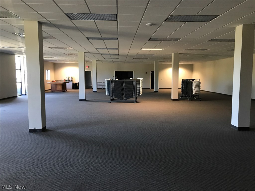 East Holmes Indust Park - Commercial Sale