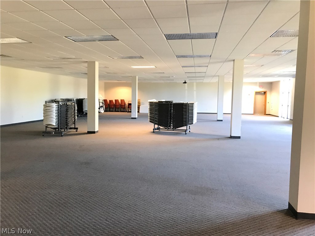 East Holmes Indust Park - Commercial Sale