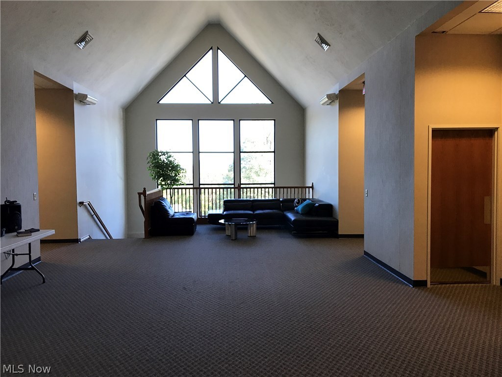 East Holmes Indust Park - Commercial Sale