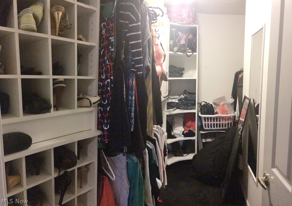 PLUM CREEK - Residential