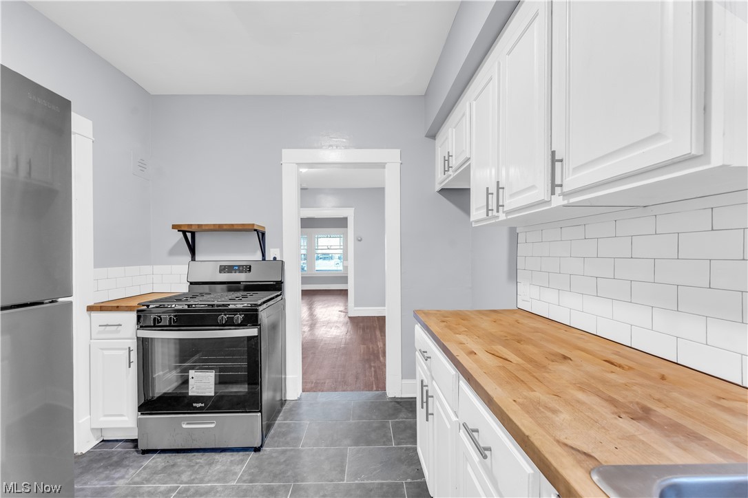 Clifton Blvd - Residential Lease