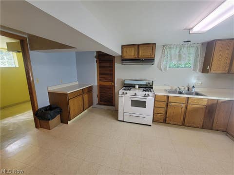 Tiny photo for 408 Newton Street, Tallmadge, OH 44278 (MLS # 5221211)