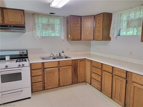 Tiny photo for 408 Newton Street, Tallmadge, OH 44278 (MLS # 5221211)