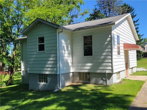 Tiny photo for 408 Newton Street, Tallmadge, OH 44278 (MLS # 5221211)