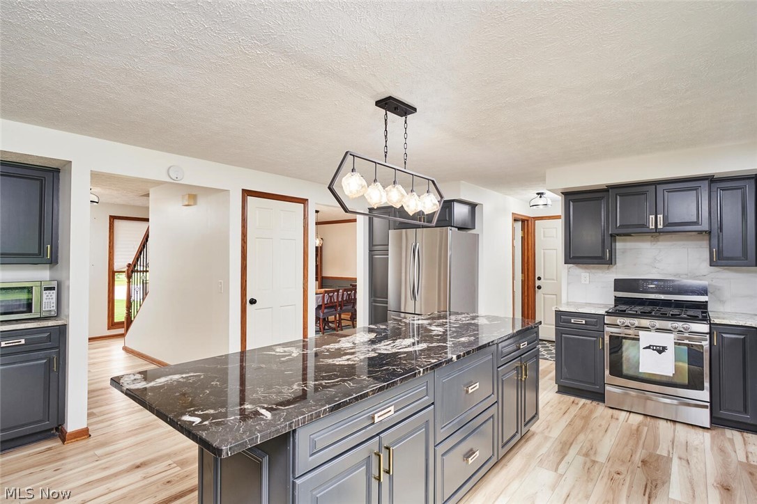 Williamsburg Colony Ph A - Residential