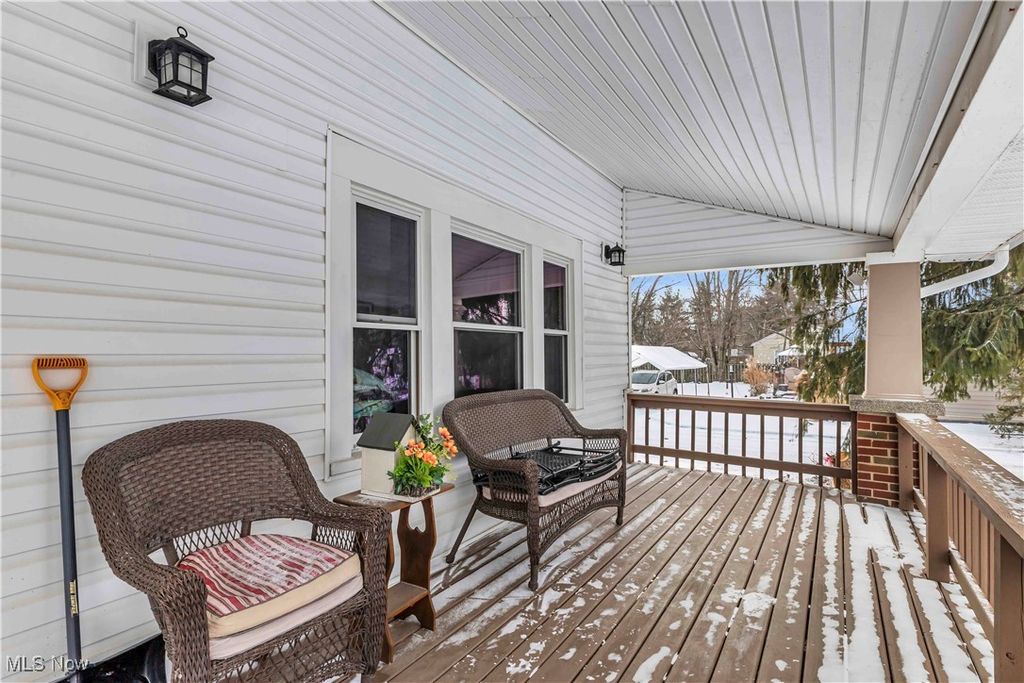 Photo of 9391 Columbia Road, Olmsted Falls, OH 44138 (MLS # 5183439)