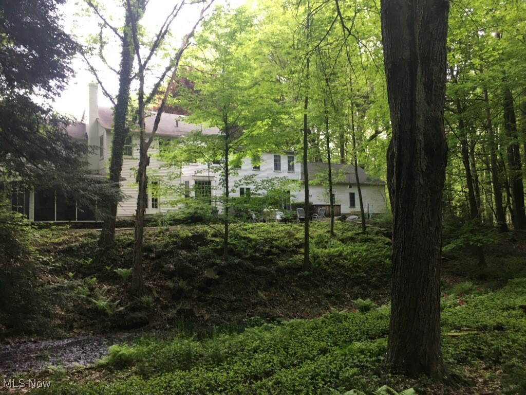 3711 Sampson Road, Youngstown, Ohio image 3
