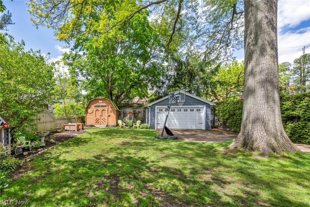 202 Kenilworth Drive