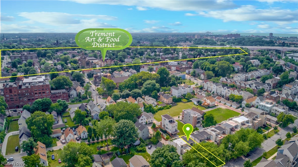 Tremont-Literary Bluffs - Residential