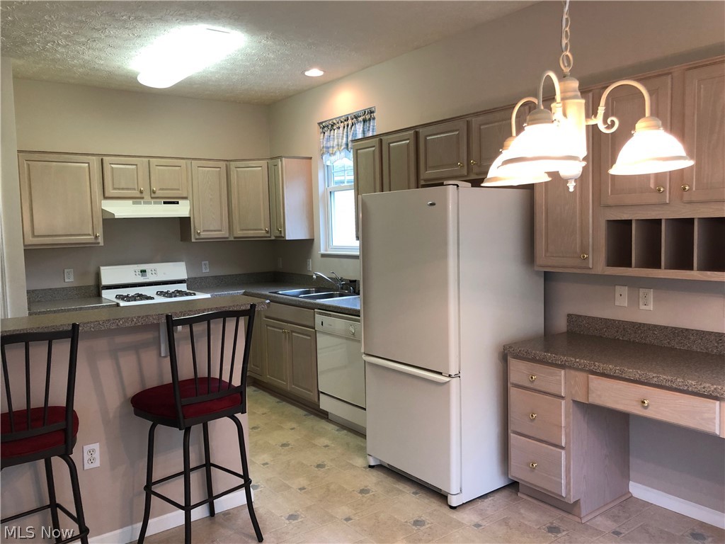 Avenbury Lakes Ph 06 - Residential