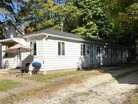 Multifamily For Sale - 985-987 Diana Avenue<br/> Akron, OH 44307