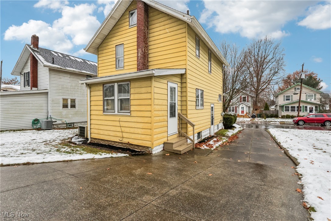 Colonial Heights - Residential