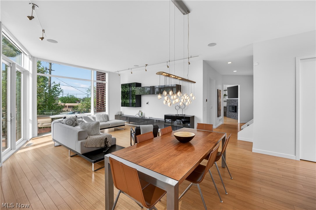 27 Coltman - Residential