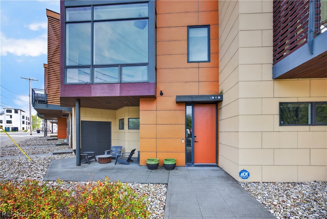 27 Coltman - Residential