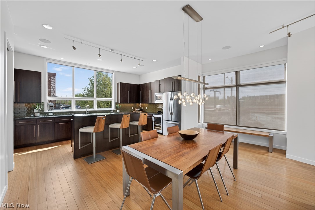 27 Coltman - Residential