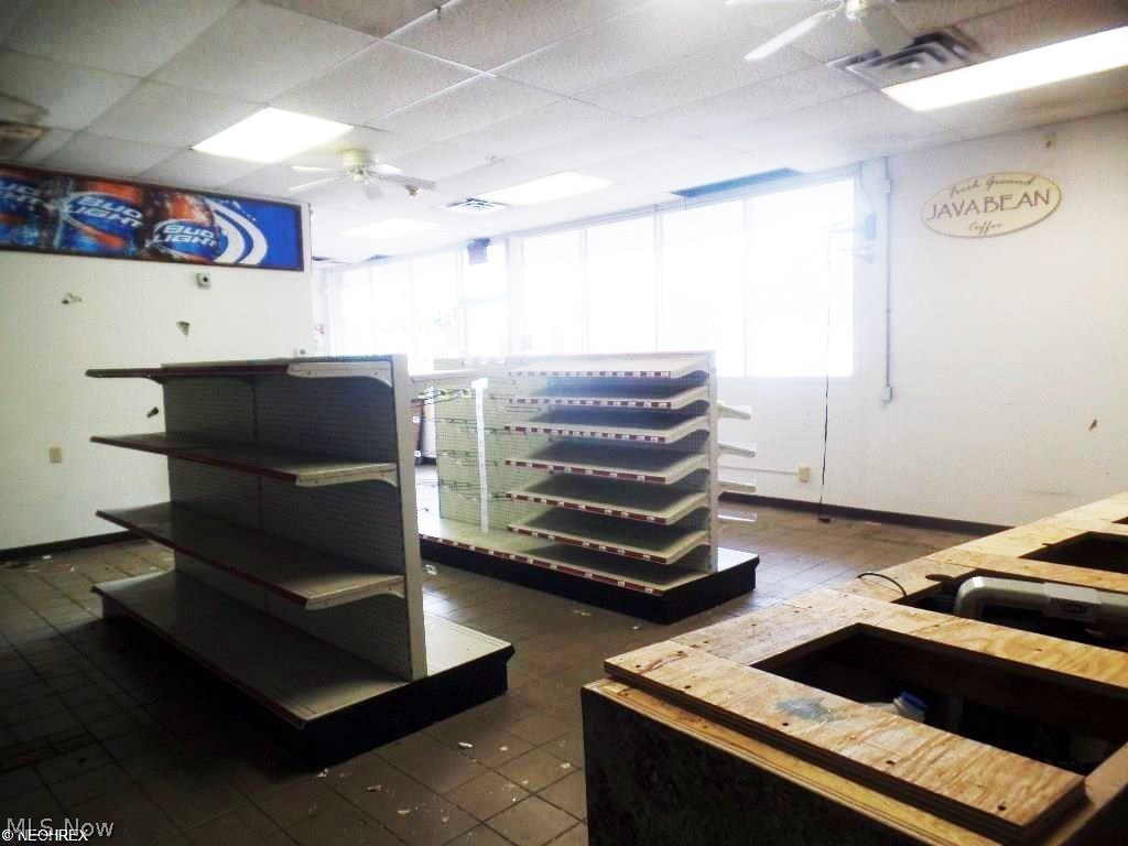 Western Add - Commercial Sale