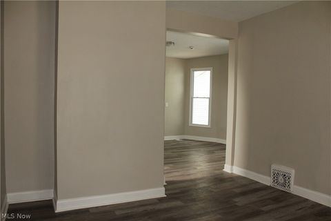 Tiny photo for 2230 E 90th Street, Cleveland, OH 44106 (MLS # 5203404)