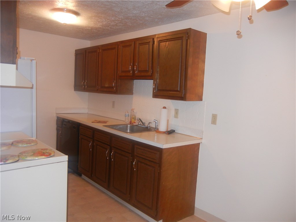 Sunrise Cove Condo 03 - Residential