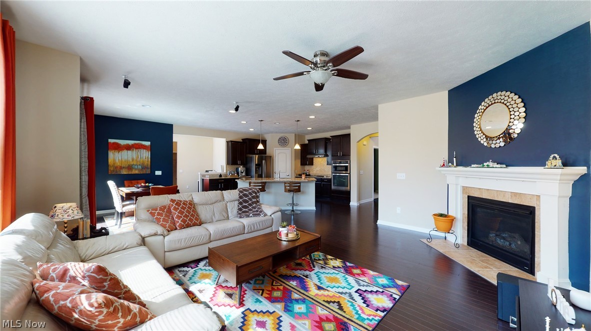 Legends/Aberdeen Ph 03 - Residential