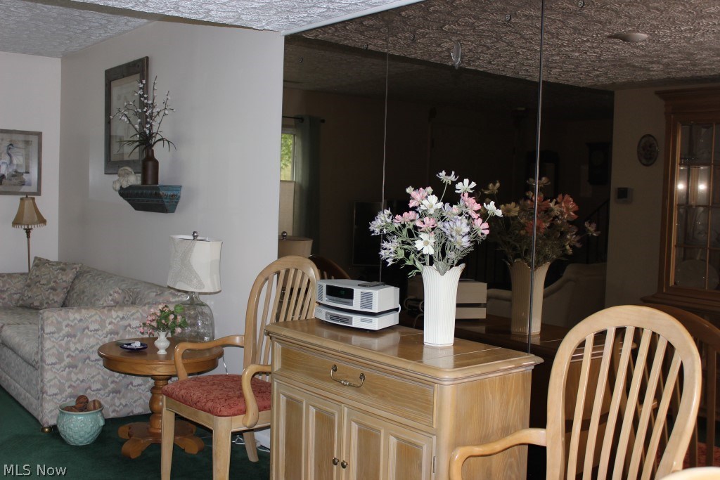 Country Club Twnhs North Condo - Residential