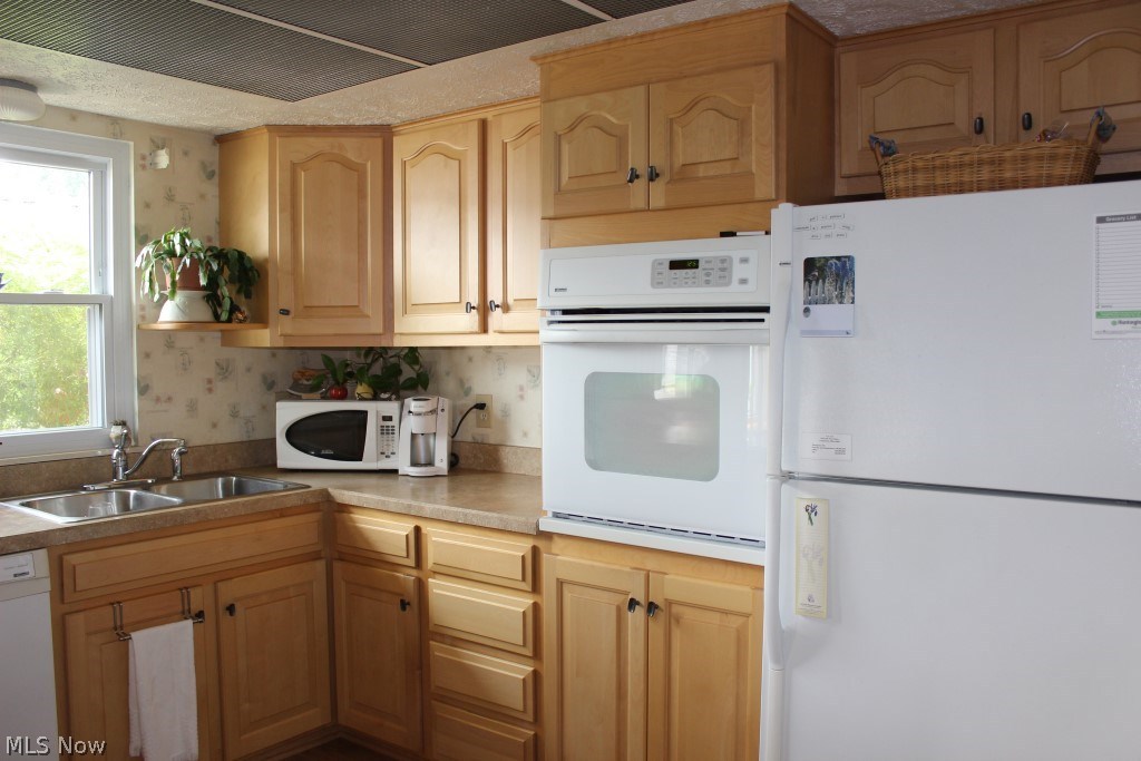 Country Club Twnhs North Condo - Residential