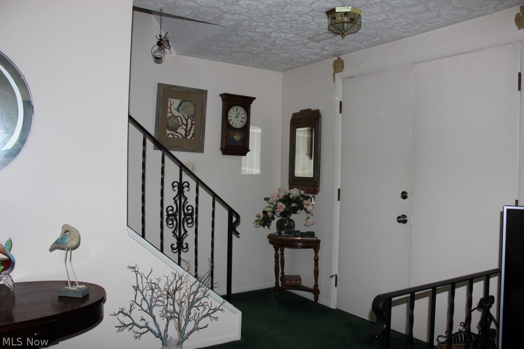 Country Club Twnhs North Condo - Residential