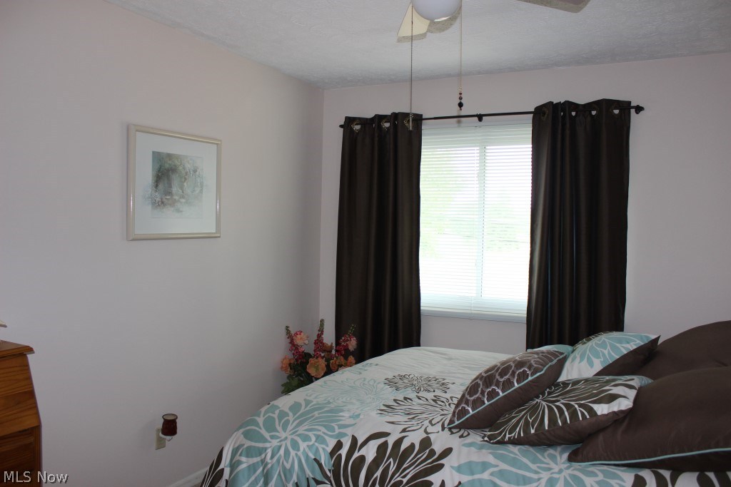 Country Club Twnhs North Condo - Residential