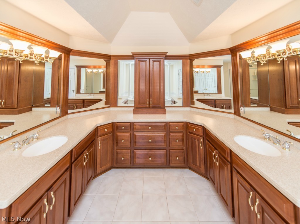 Lake Forest - Residential