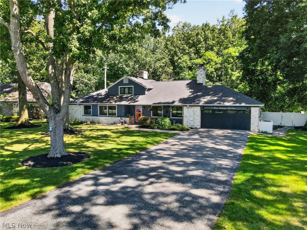 11 Wintergreen Hill Drive