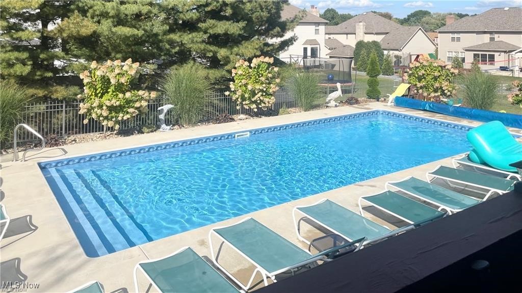 Fox Den 1 - Residential