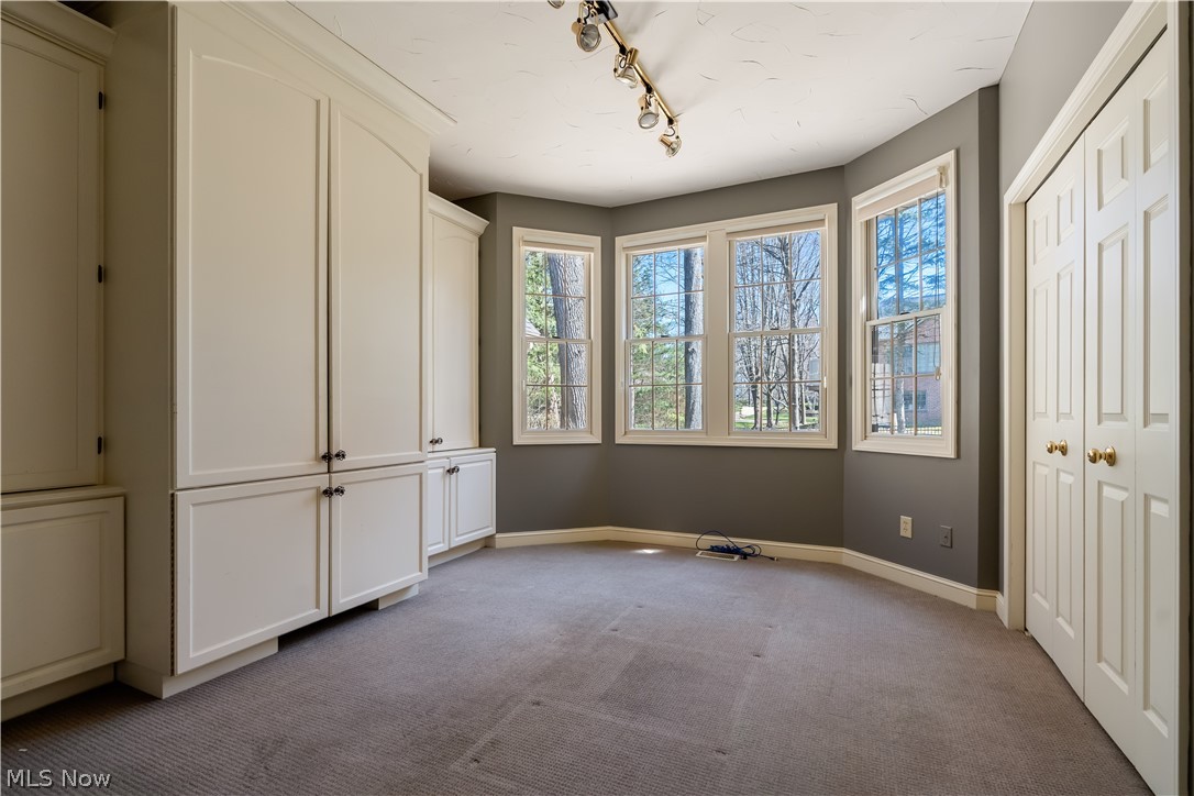 Woods At Nobles Pond - Residential