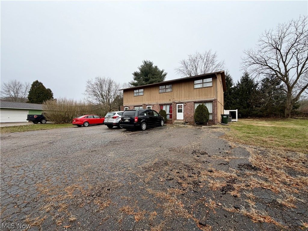 Photo of 792 Kingwood Drive NE, Bolivar, OH 44612 (MLS # 5193684)