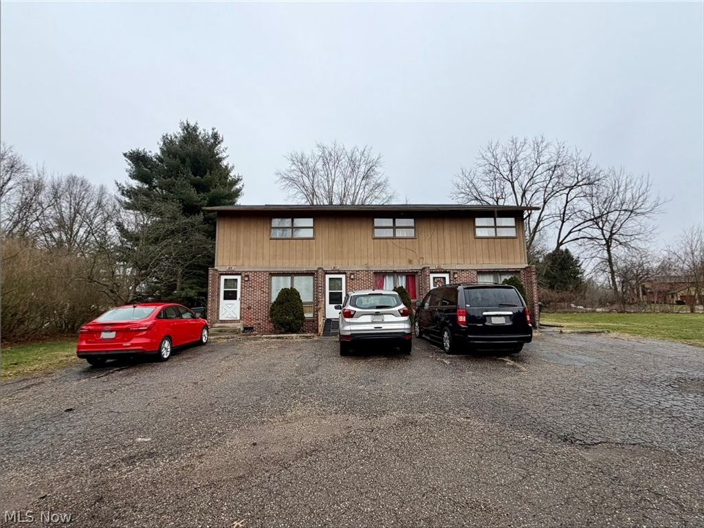 Photo of 792 Kingwood Drive NE, Bolivar, OH 44612 (MLS # 5193684)