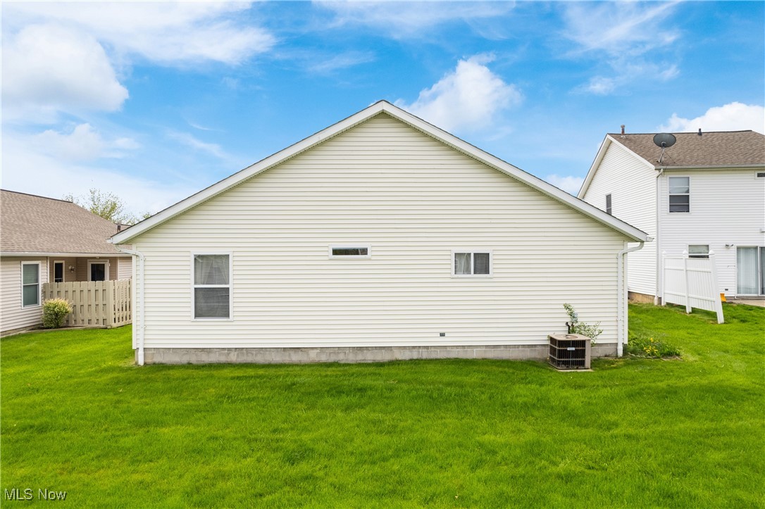 5303 Chaucer Drive, Medina, Ohio image 25