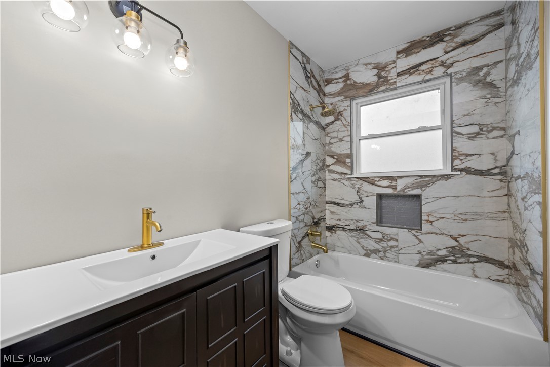 Abbe Knolls - Residential