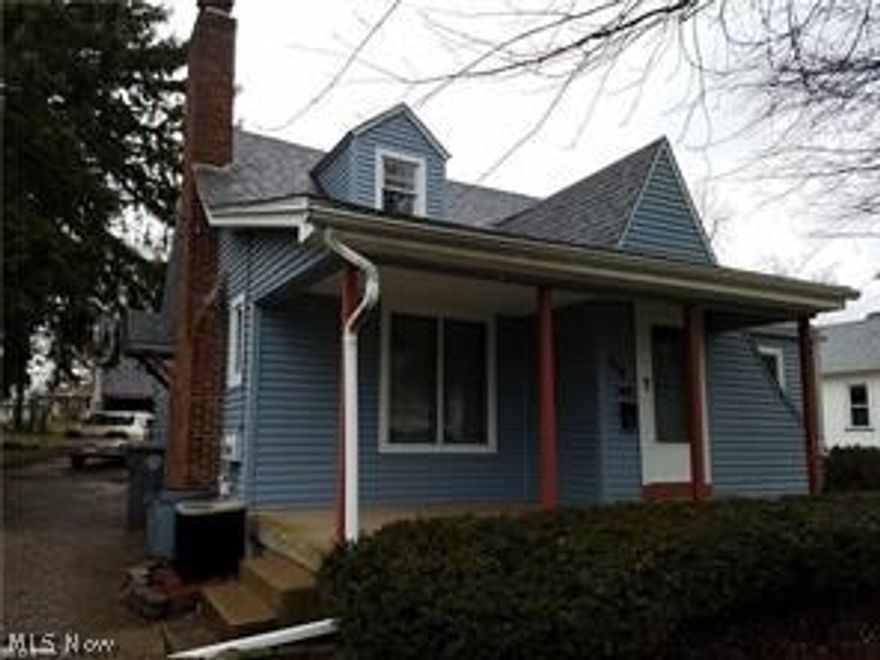 FREE WATER & GAS! Carpeted, large master bedroom, Remodeled bath, kitchen with appliances. Big living room too! Parking inside, fenced in yard. This is a steal. Close to bus line. Tenant just pays electric, the Owner pays everything else. The 1st floor tenant cares for the yard. Really sharp apt. and beautiful home. newer windows, vinyl siding, new roof and darling front and rear porches. Even small fire pit in fenced in yard!