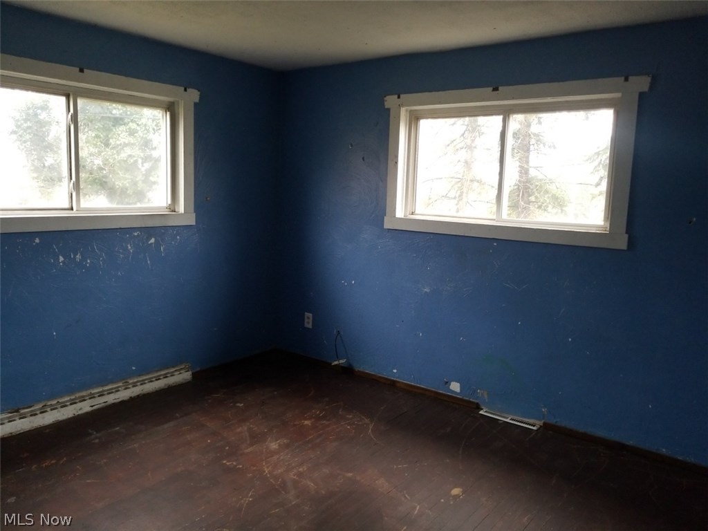 Arlington Waterloo Acres - Residential