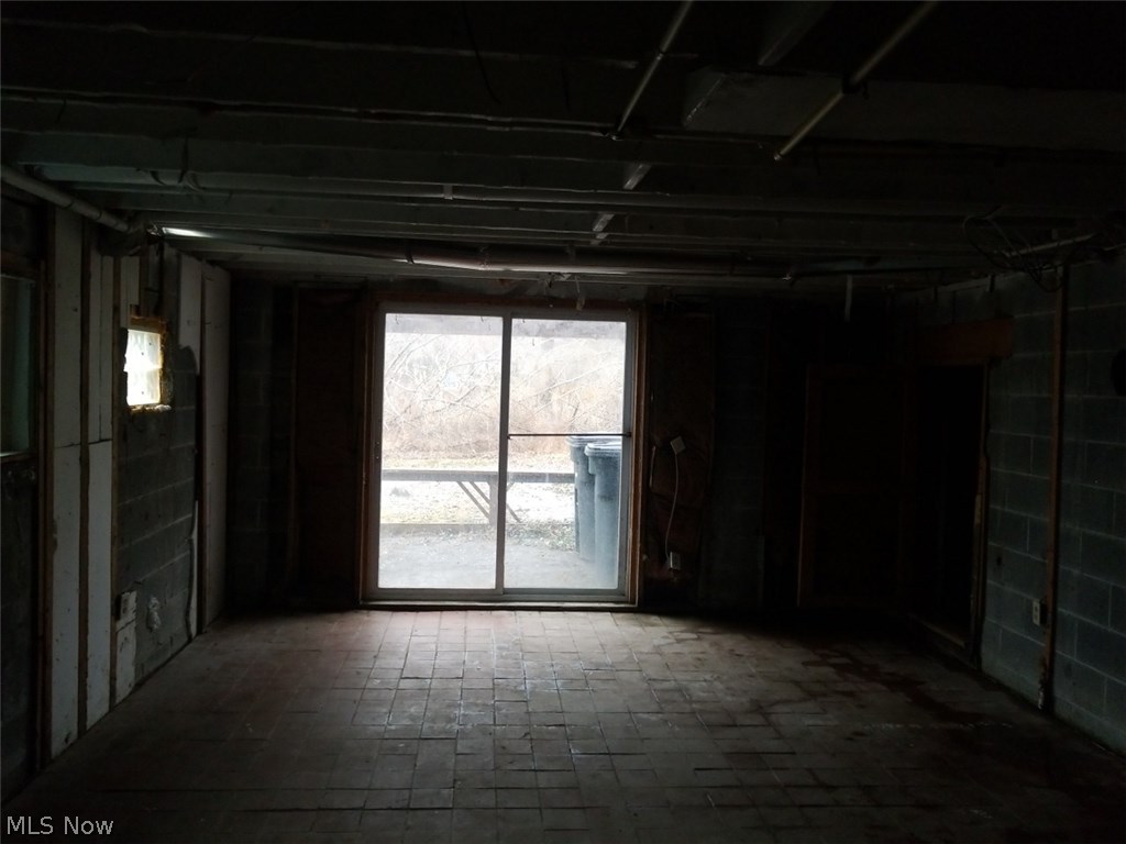 Arlington Waterloo Acres - Residential