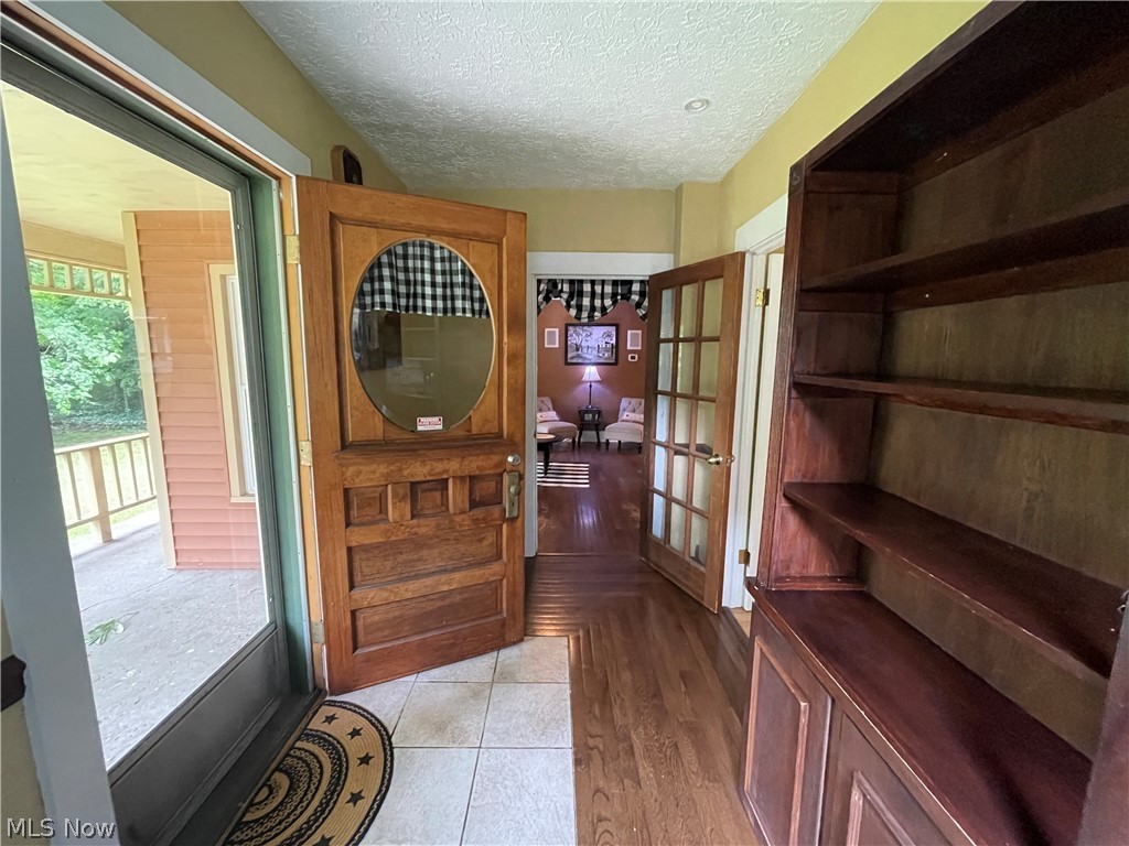 Lanmark Cove Condo Ph 02 - Residential