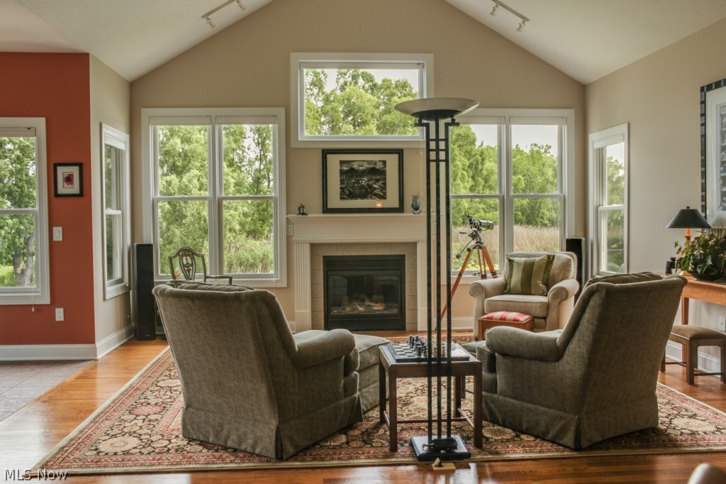 Lakes/Franklin Mills Condo - Residential