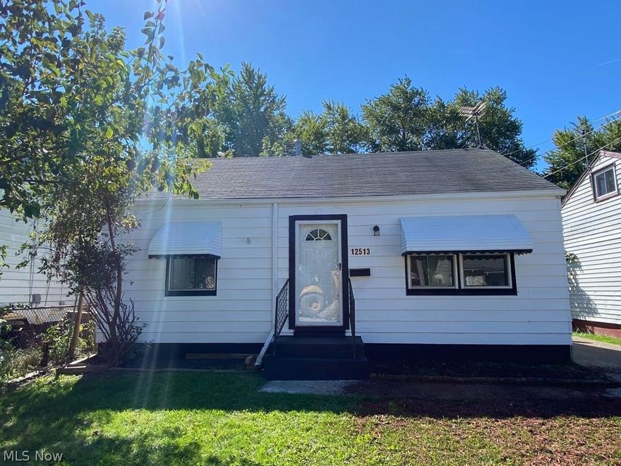 This wonderfully delightful ranch may just be the one you've been waiting to call home. Recently updated throughout, there's a lot for any owner or tenant to be happy about here. Pristine flooring and cooling ceiling fans provide calm, relaxing living spaces. Inside the kitchen, you'll find ample cupboard space, room to work and enjoy your meals with serene, minimal styling. You'll find the same simple sophistication flows through to the bathroom, while the bedrooms will make it easy to enjoy peaceful nights. Ready to entertain, the large living rooms and backyard will make it easier than ever. Looking for additional storage space? Check out the detached garage during your showing. And, be sure sure to schedule quickly; this Cleveland home is a true gem.