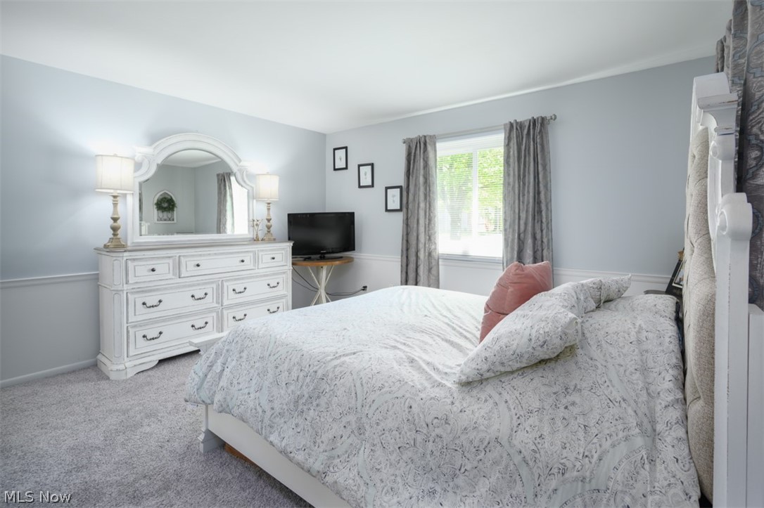 Four Seasons - Residential