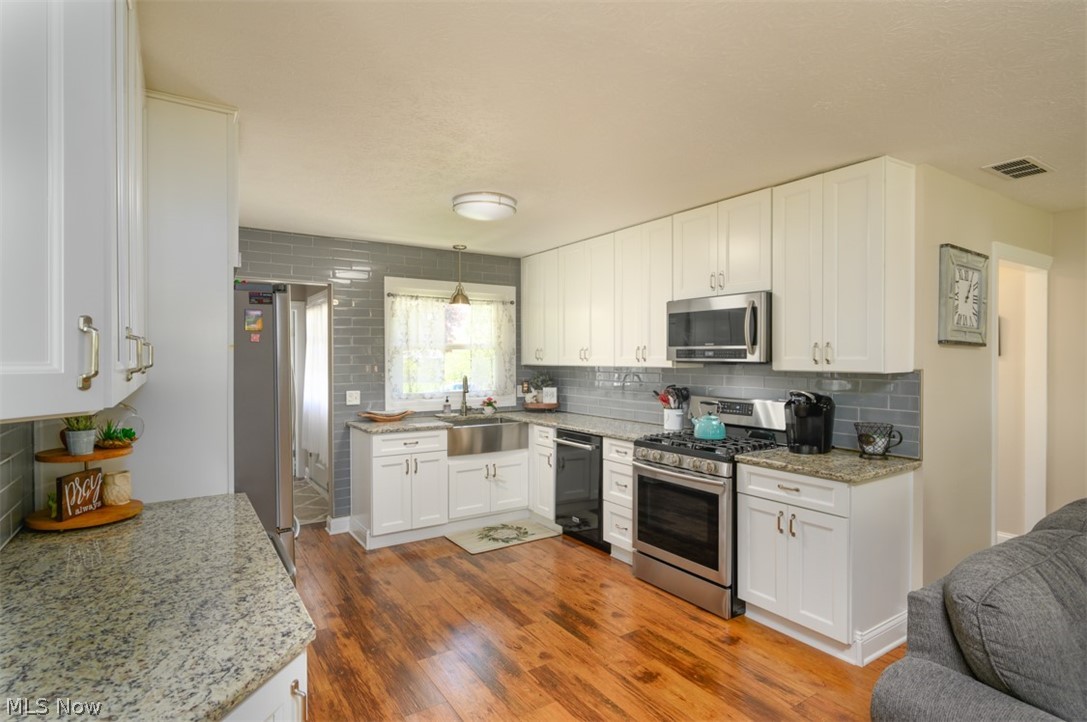 Four Seasons - Residential