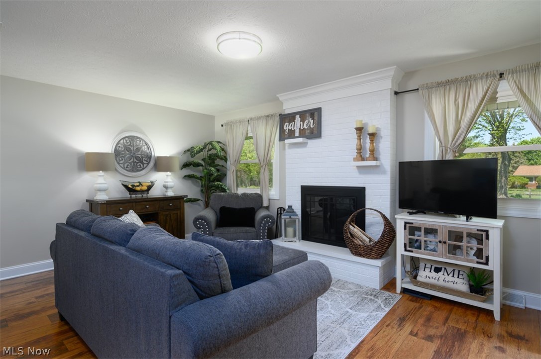 Four Seasons - Residential